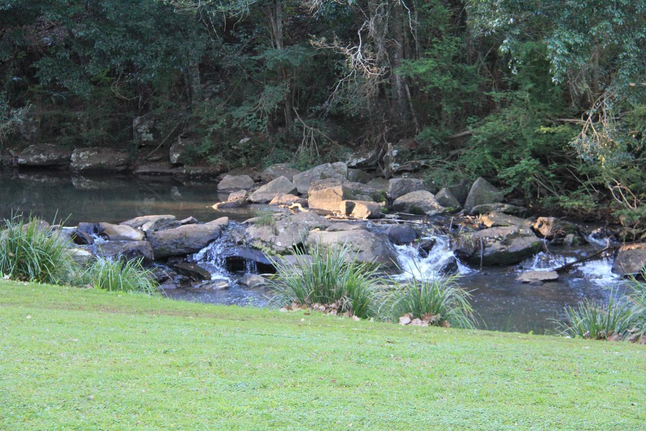 Maleny Hotel Eksteriør bilde