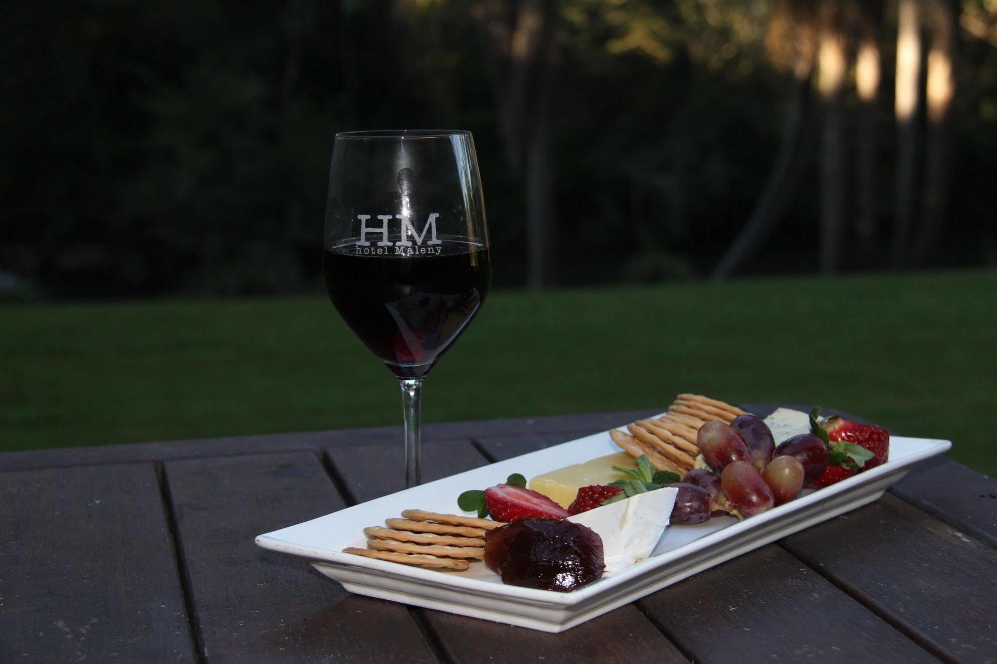 Maleny Hotel Eksteriør bilde